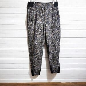 Athleta Trekkie Tapered Jogger Abstract Color-Size 10